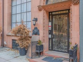 1723 Spruce Street, Philadelphia PA 19103