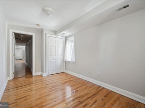 1723 Spruce Street, Philadelphia PA 19103