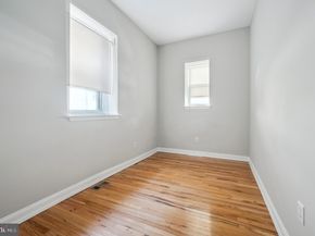 1723 Spruce Street, Philadelphia PA 19103