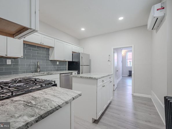 1844 S 16TH Street, Philadelphia PA 19145