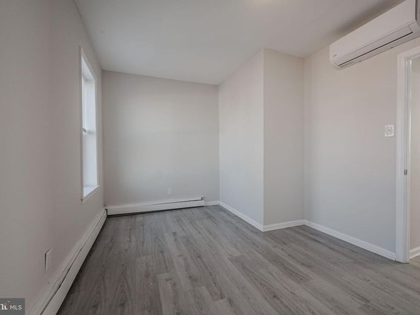 1844 S 16TH Street, Philadelphia PA 19145