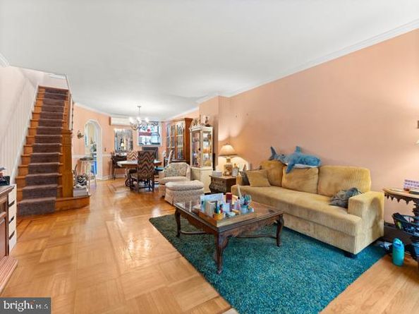 2833 S 12TH Street, Philadelphia PA 19148
