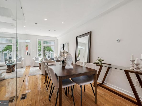 2721 Cambridge Street, Philadelphia PA 19130