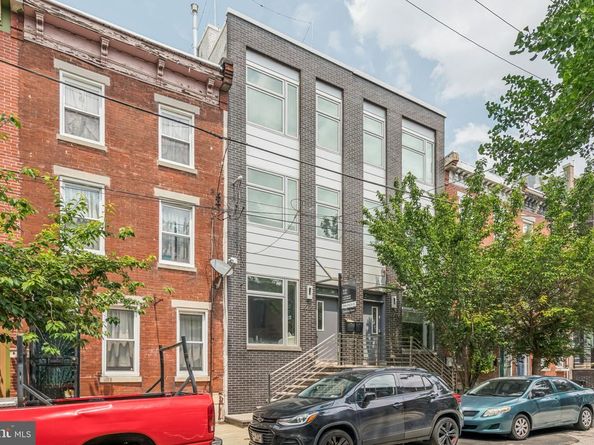 2721 Cambridge Street, Philadelphia PA 19130