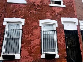 1111 W Colona Street, Philadelphia PA 19133