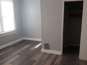 1111 W Colona Street, Philadelphia PA 19133