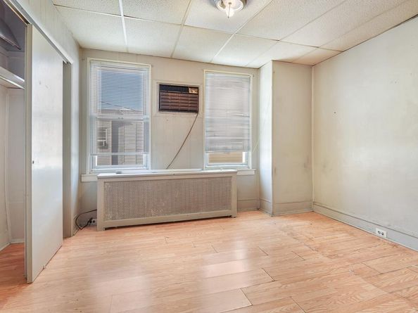 2429 S Lawrence Street, Philadelphia PA 19148