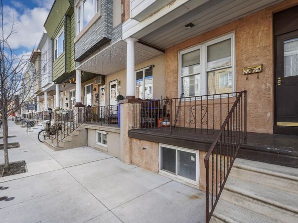 2429 S Lawrence Street, Philadelphia PA 19148