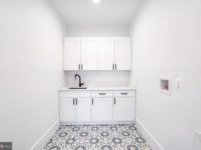 2936 N Oxford Street, Arlington VA 22207