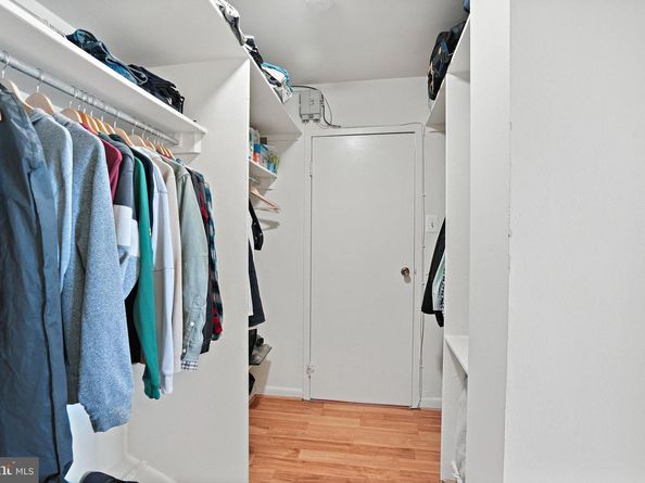 950 25TH Street NW 1027N, Washington DC 20037