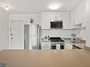 950 25TH Street NW 1027N, Washington DC 20037