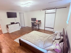 1008 Spruce Street 1016B, Philadelphia PA 19107