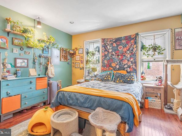 1718 S 4TH Street, Philadelphia PA 19148