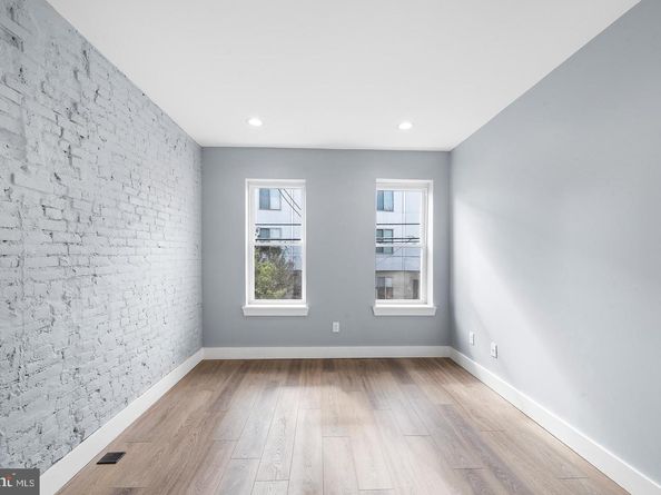 2228 Coral Street, Philadelphia PA 19125