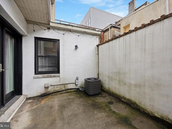 1112 Webster Street, Philadelphia PA 19147