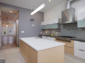 1911 11TH Street NW, Washington DC 20001