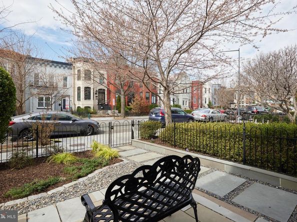 1911 11TH Street NW, Washington DC 20001