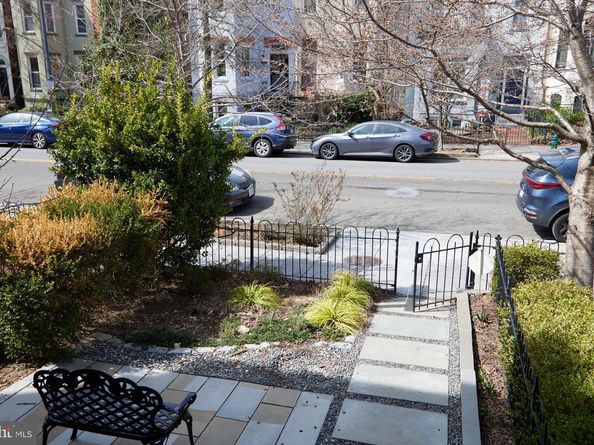 1911 11TH Street NW, Washington DC 20001