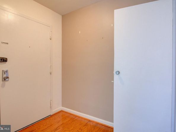 2052 Royal Fern Court 23/21C, Reston VA 20191