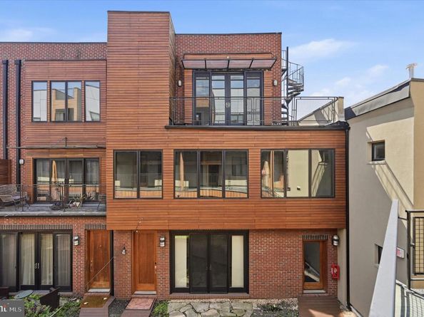 1247 E Columbia Avenue 4, Philadelphia PA 19125