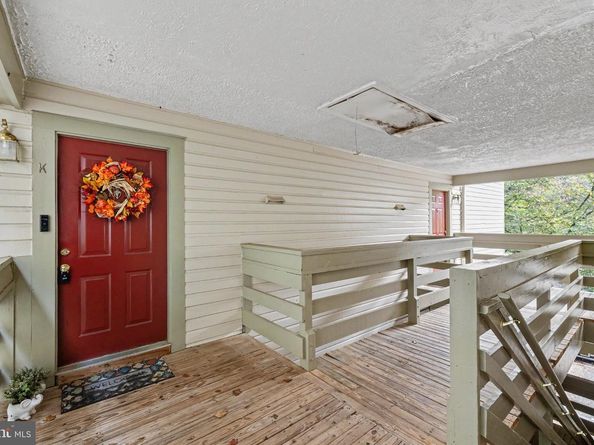 11717 Karbon Hill Court 712B, Reston VA 20191
