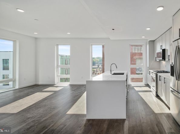 1501 N 31st Street PH13, Philadelphia PA 19121