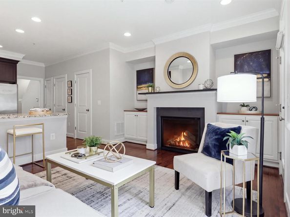 932 Columbus Street N, Alexandria VA 22314