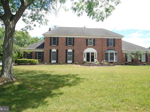 255 Pintail Court, Langhorne PA 19047