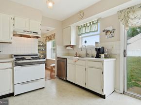 2028 Chatham Drive, Bensalem PA 19020