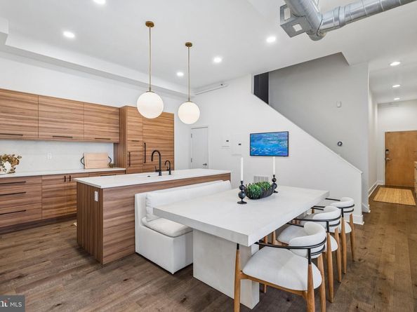 1111 Walnut Street 9G, Philadelphia PA 19107