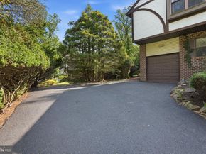 718 Bridgeview Road, Feasterville Trevose PA 19053