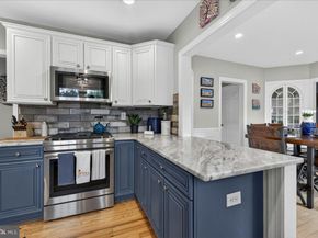6 E School Lane, Yardley PA 19067