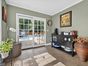6 E School Lane, Yardley PA 19067