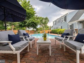 6 E School Lane, Yardley PA 19067