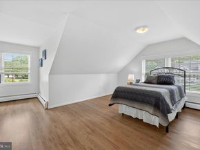 6 E School Lane, Yardley PA 19067
