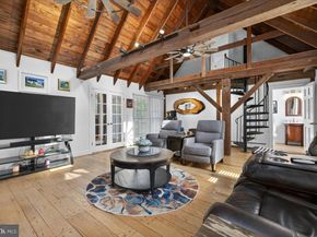 6 E School Lane, Yardley PA 19067