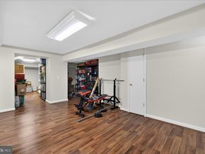 6 E School Lane, Yardley PA 19067