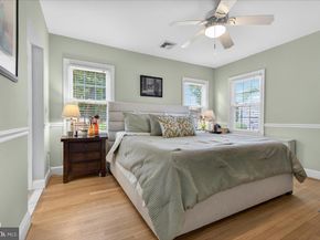6 E School Lane, Yardley PA 19067