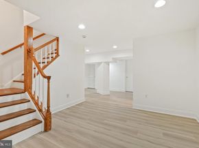 9705 Holloway Hill, Potomac MD 20854