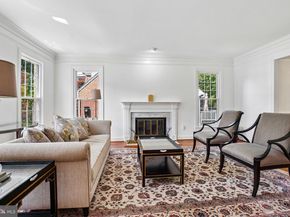 9705 Holloway Hill, Potomac MD 20854