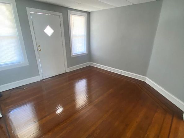 5205 Glenloch Street, Philadelphia PA 19124