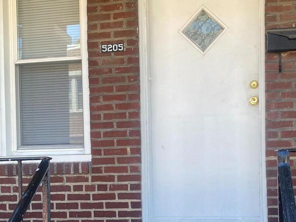 5205 Glenloch Street, Philadelphia PA 19124