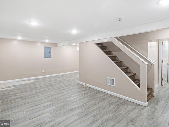 8008 Algon Avenue, Philadelphia PA 19152