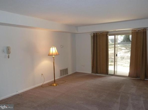 25 Hatters Court 25, Hatboro PA 19040