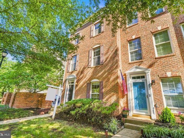 3831 Eisenhower Avenue, Alexandria VA 22304