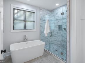 116 Fardale Street SE, Vienna VA 22180