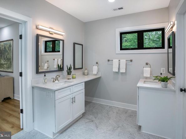 116 Fardale Street SE, Vienna VA 22180