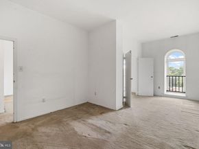 825 N 29TH Street 4I, Philadelphia PA 19130