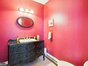 6975 Idylwood Road, Falls Church VA 22043