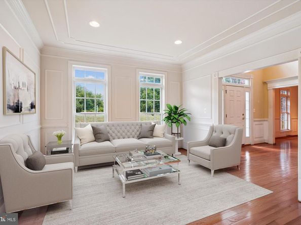 6975 Idylwood Road, Falls Church VA 22043